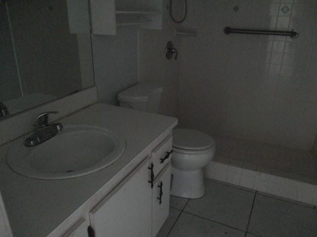 4290 Royal Banyan Way 7-B — photo 8