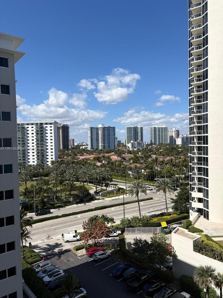 19201 Collins Avenue 820, Sunny Isles Beach, FL 33160 photo 15
