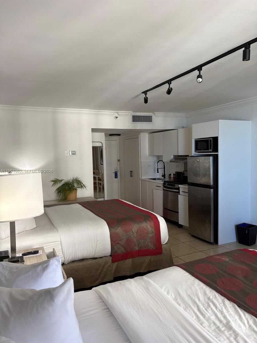 19201 Collins Avenue 820, Sunny Isles Beach, FL 33160, Sunny Isles Beach