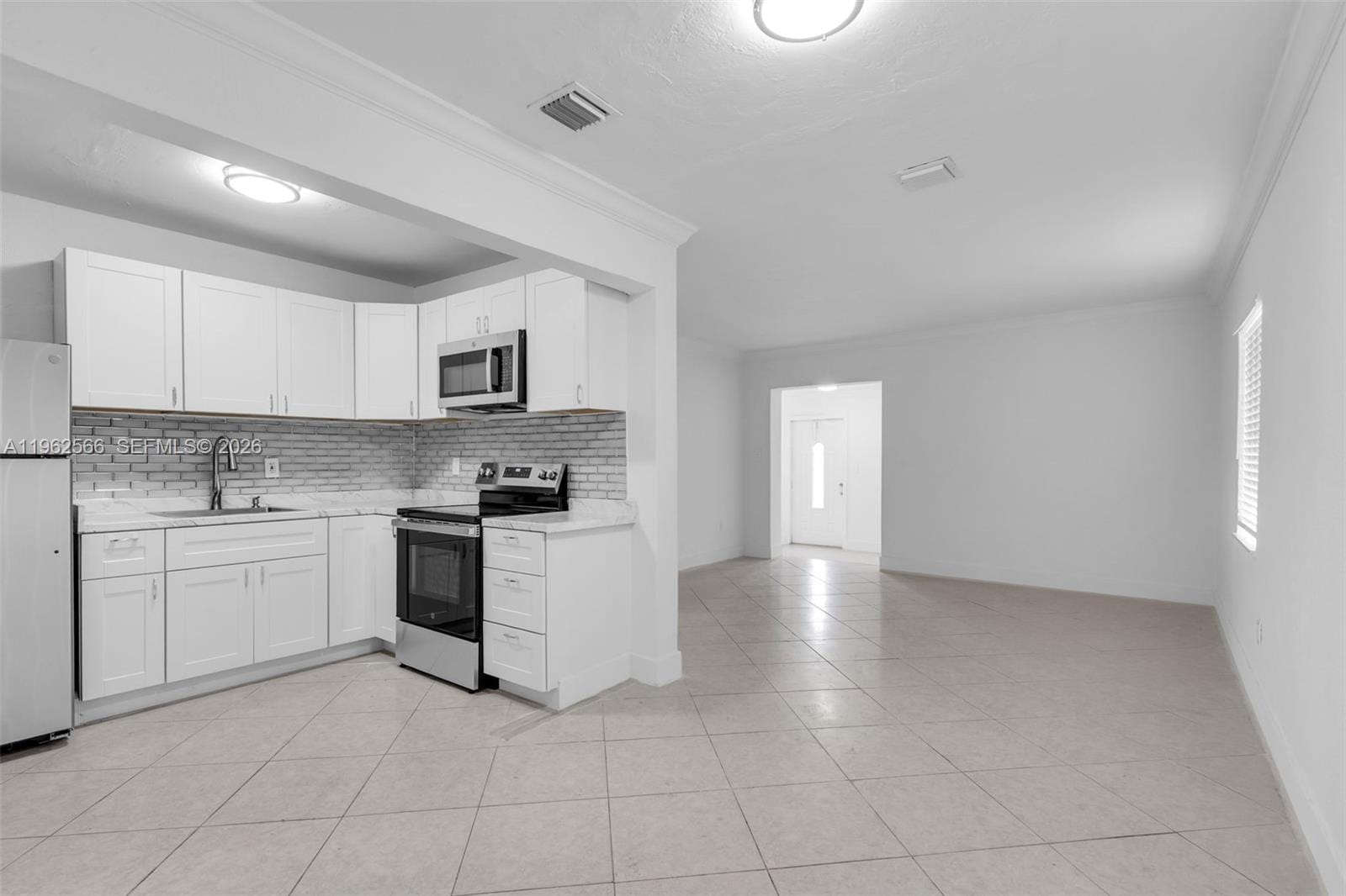 941 SW 31st Court, Miami, FL 33135 photo 29