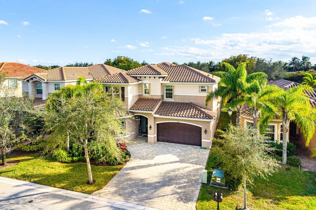 11477 Mantova Bay Circle, sold in Trails/Canyon 03, Boynton Beach, FL