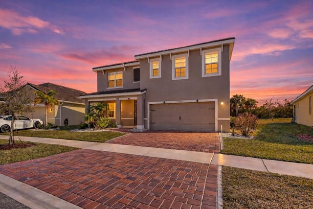 10493 SW Toren Way, sold in Tradition Plat No 20 - The Preserve - Phase 1, Port St Lucie, FL