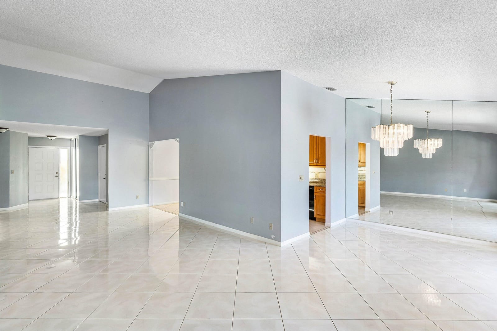 4799 Boxwood Circle — photo 10
