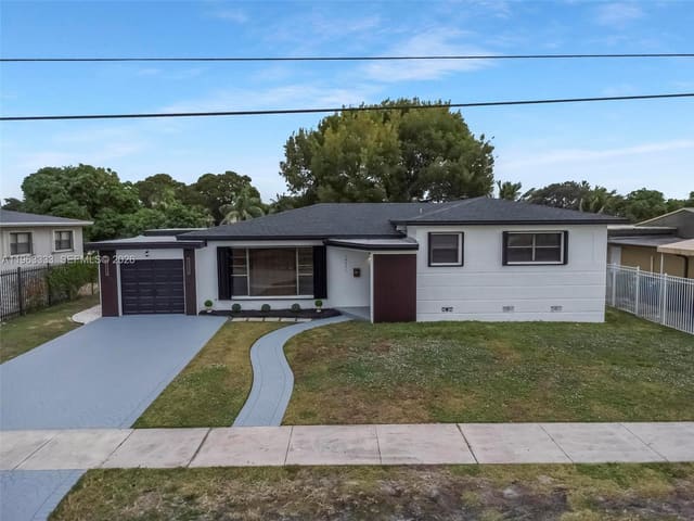 14431 NW 13th Road, Miami, FL 33167