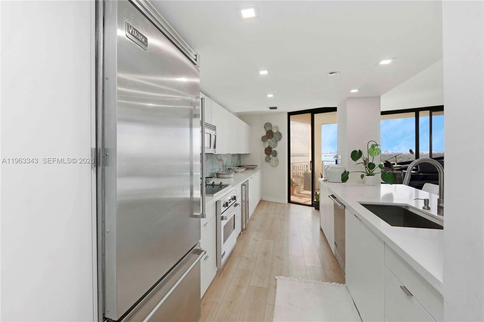 1000 Quayside Terrace 1608, Miami, FL 33138 photo 21