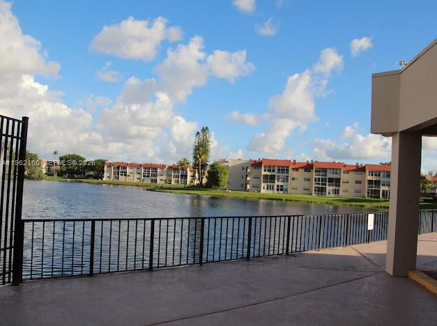 8000 N Sunrise Lakes Drive 309, Sunrise, FL 33322, Sunrise