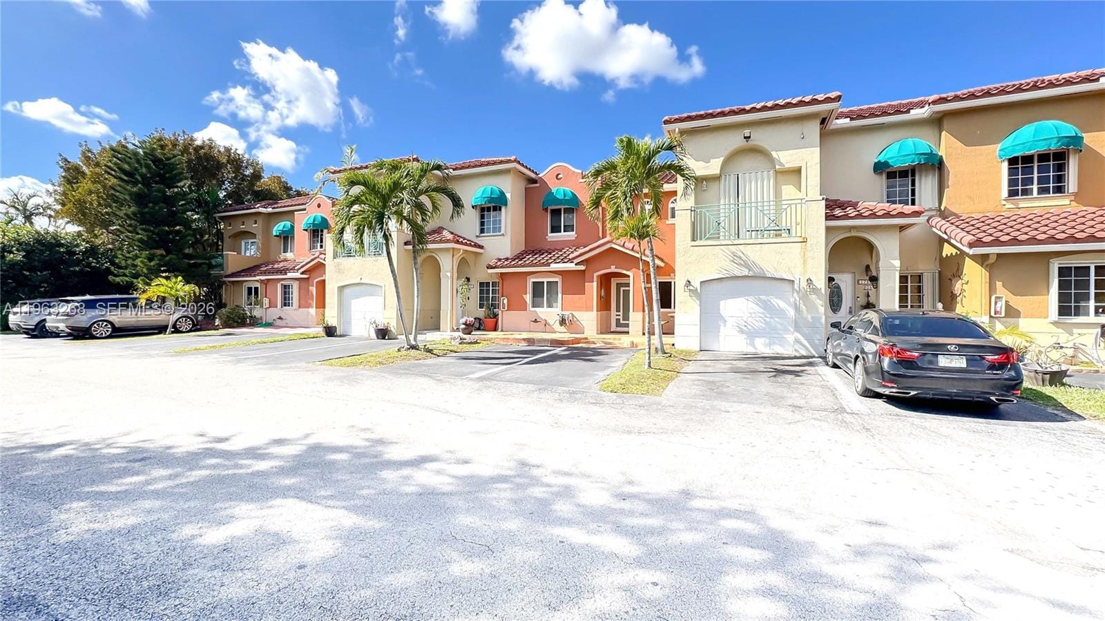 17360 NW 69th Court 204, Hialeah, FL 33015 photo 2