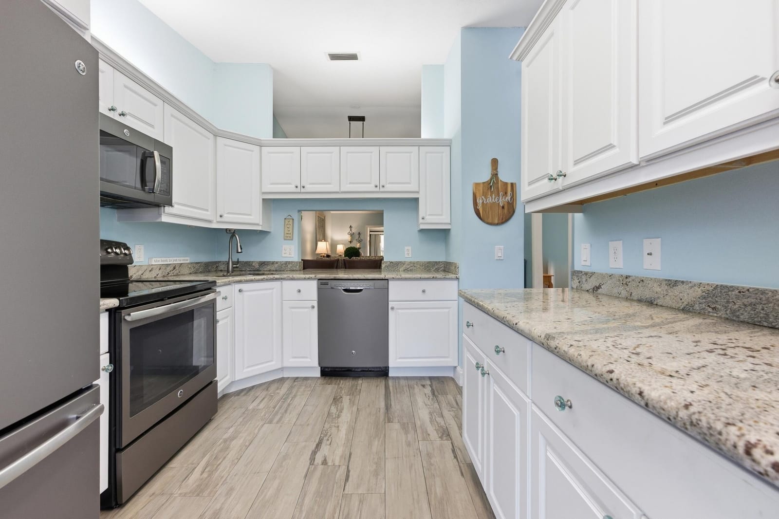 705 Sunny Pine Way H, Greenacres, FL 33415 photo 4