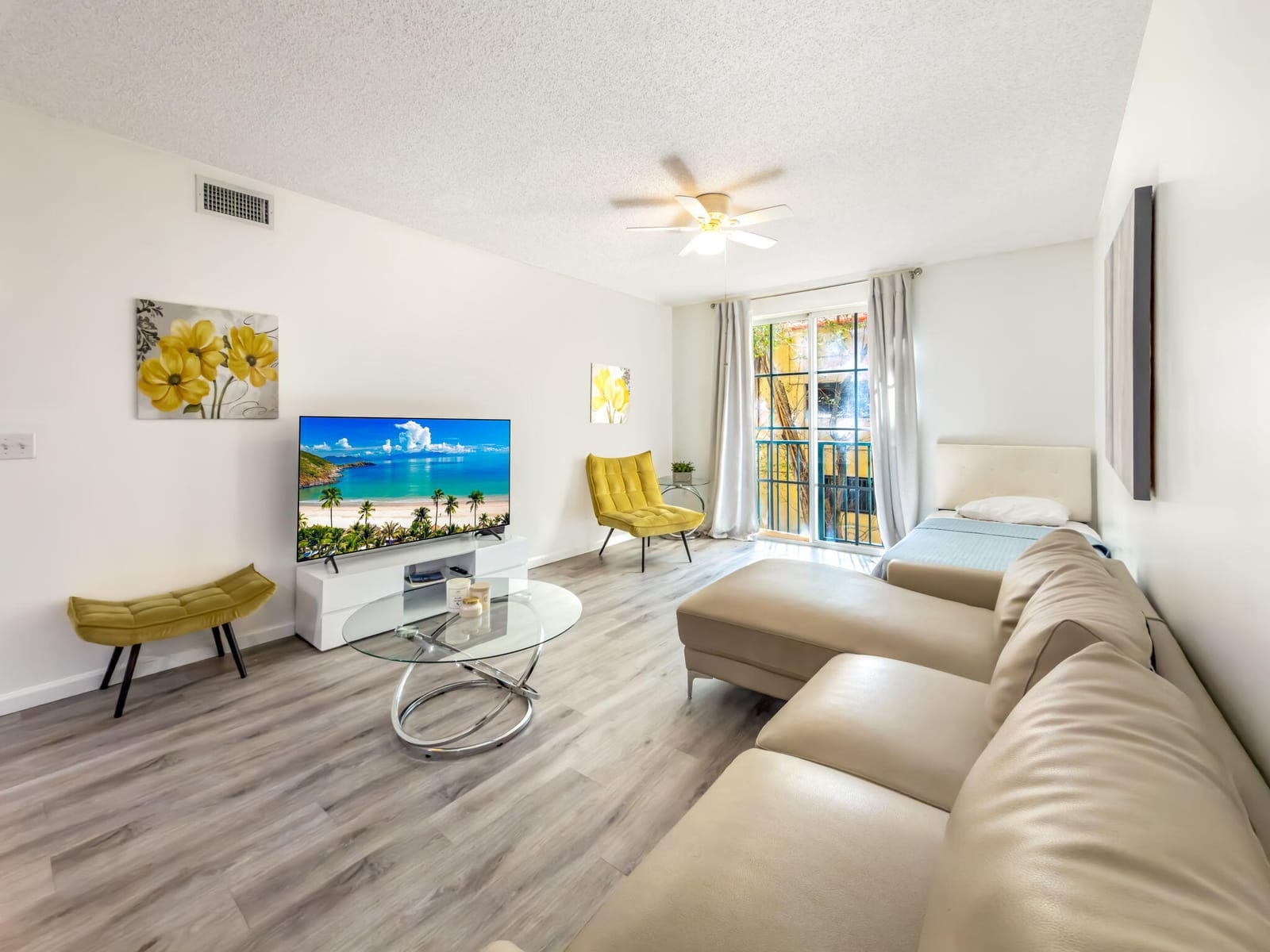 630 S Sapodilla Avenue 218, West Palm Beach, FL 33401 photo 8
