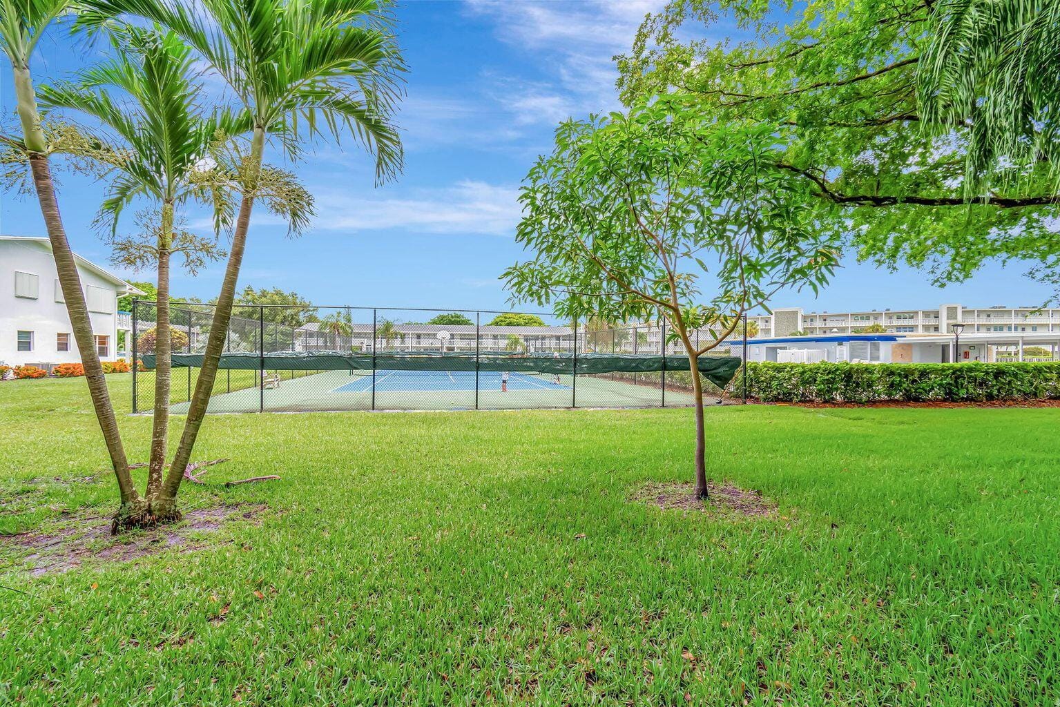 4076 Newport Q 4076, Deerfield Beach, FL 33442 photo 21