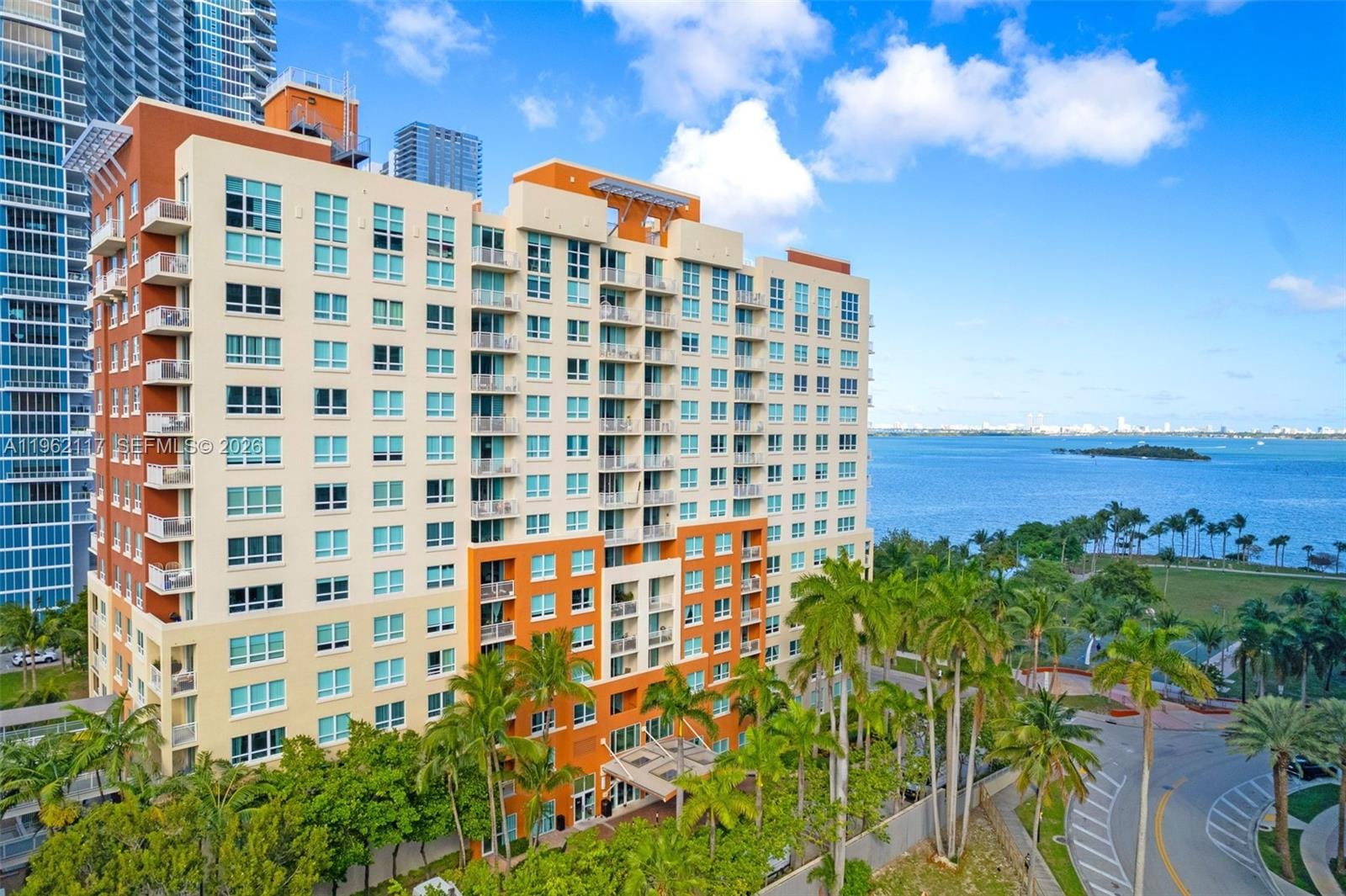 2000 N Bayshore Drive 909, Miami, FL 33137 photo 15