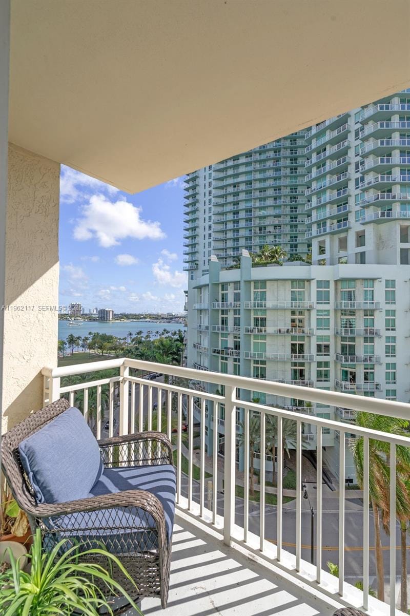 2000 N Bayshore Drive 909, Miami, FL 33137 photo 16