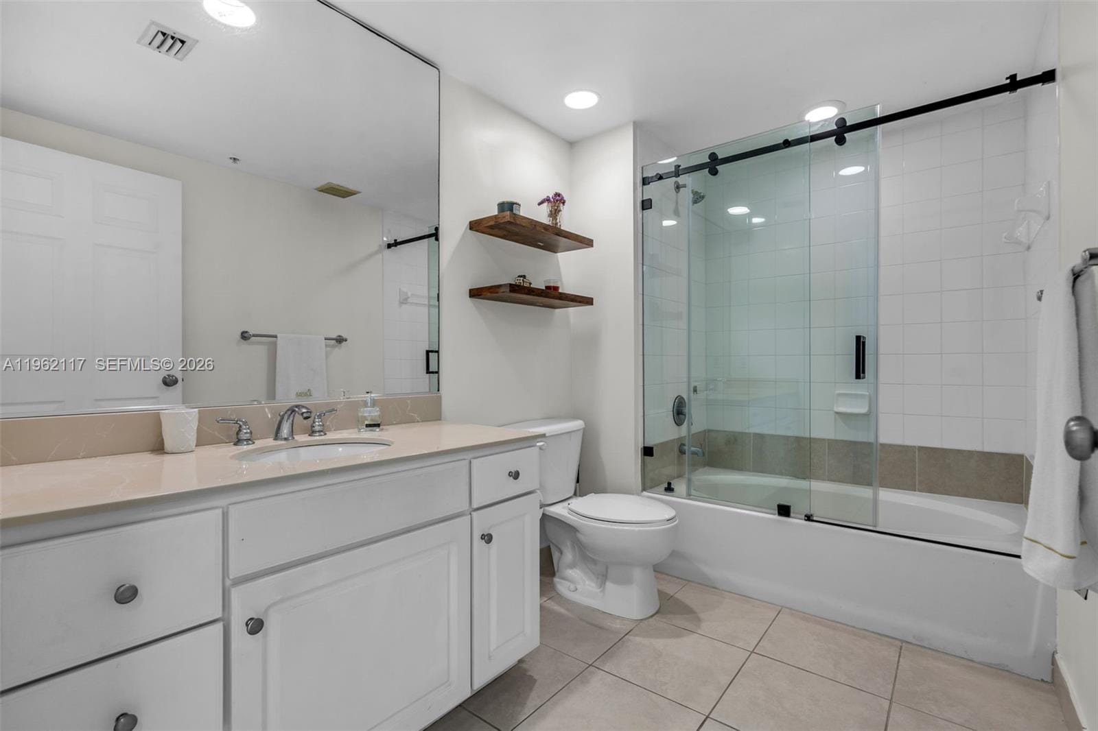 2000 N Bayshore Drive 909, Miami, FL 33137 photo 24