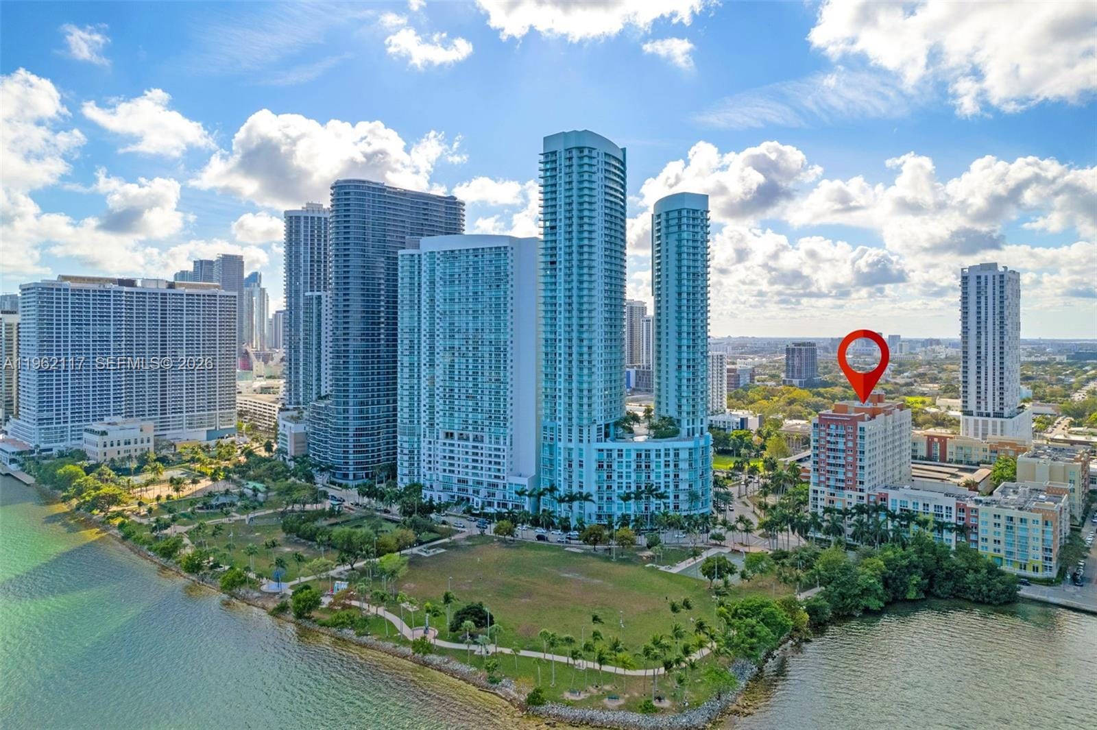 2000 N Bayshore Drive 909 — photo 6