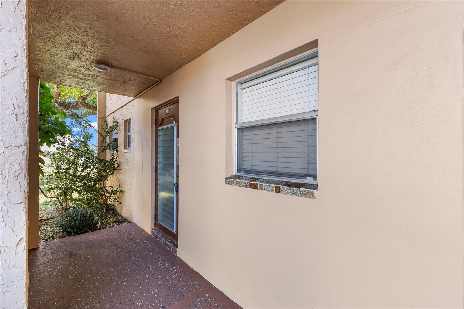 9350 Sunrise Lakes Boulevard 101, Sunrise, FL 33322 photo 29