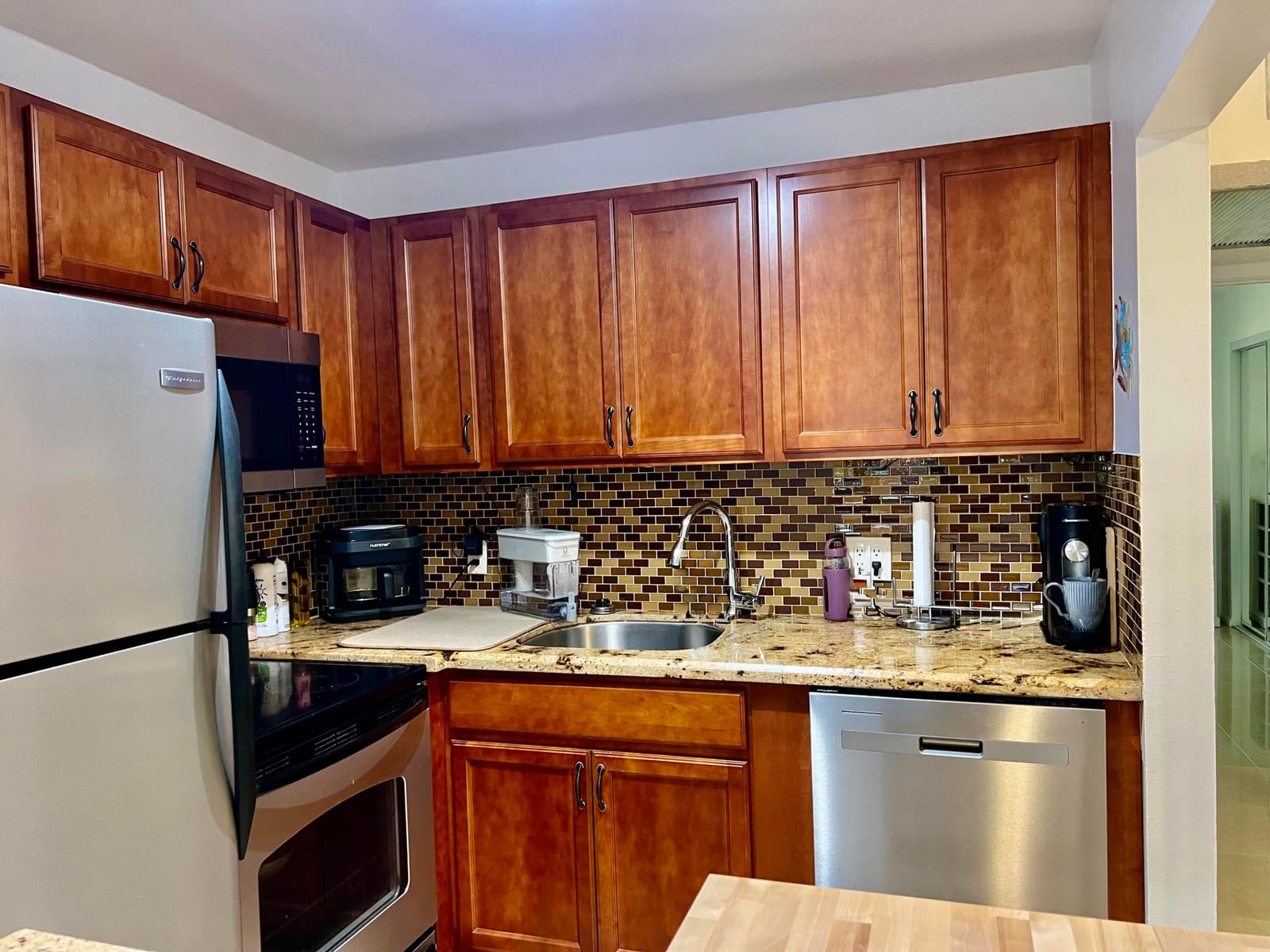 1011 Harwood C 1011, Deerfield Beach, FL 33442 photo 8