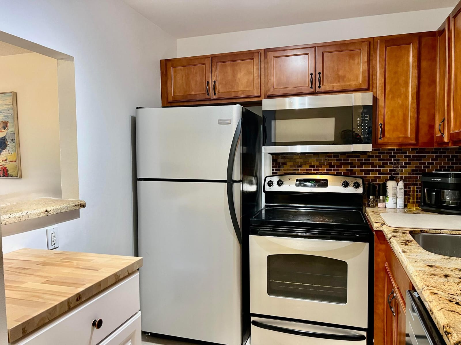 1011 Harwood C 1011, Deerfield Beach, FL 33442 photo 9