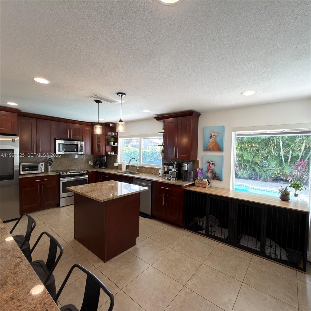 820 NW 91st Avenue, Pembroke Pines, FL 33024 photo 5