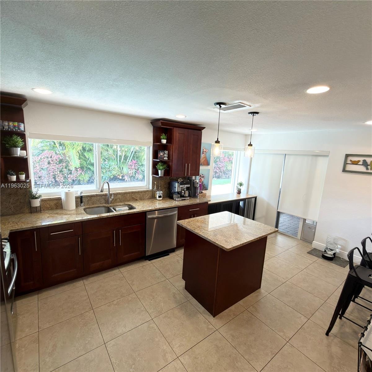 820 NW 91st Avenue, Pembroke Pines, FL 33024 photo 6