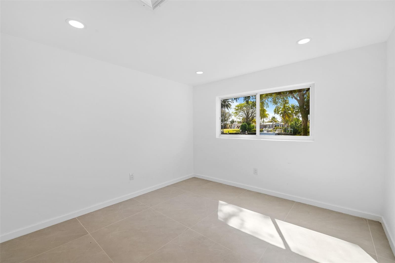 1710 SW 1st Avenue, Pompano Beach, FL 33060 photo 24