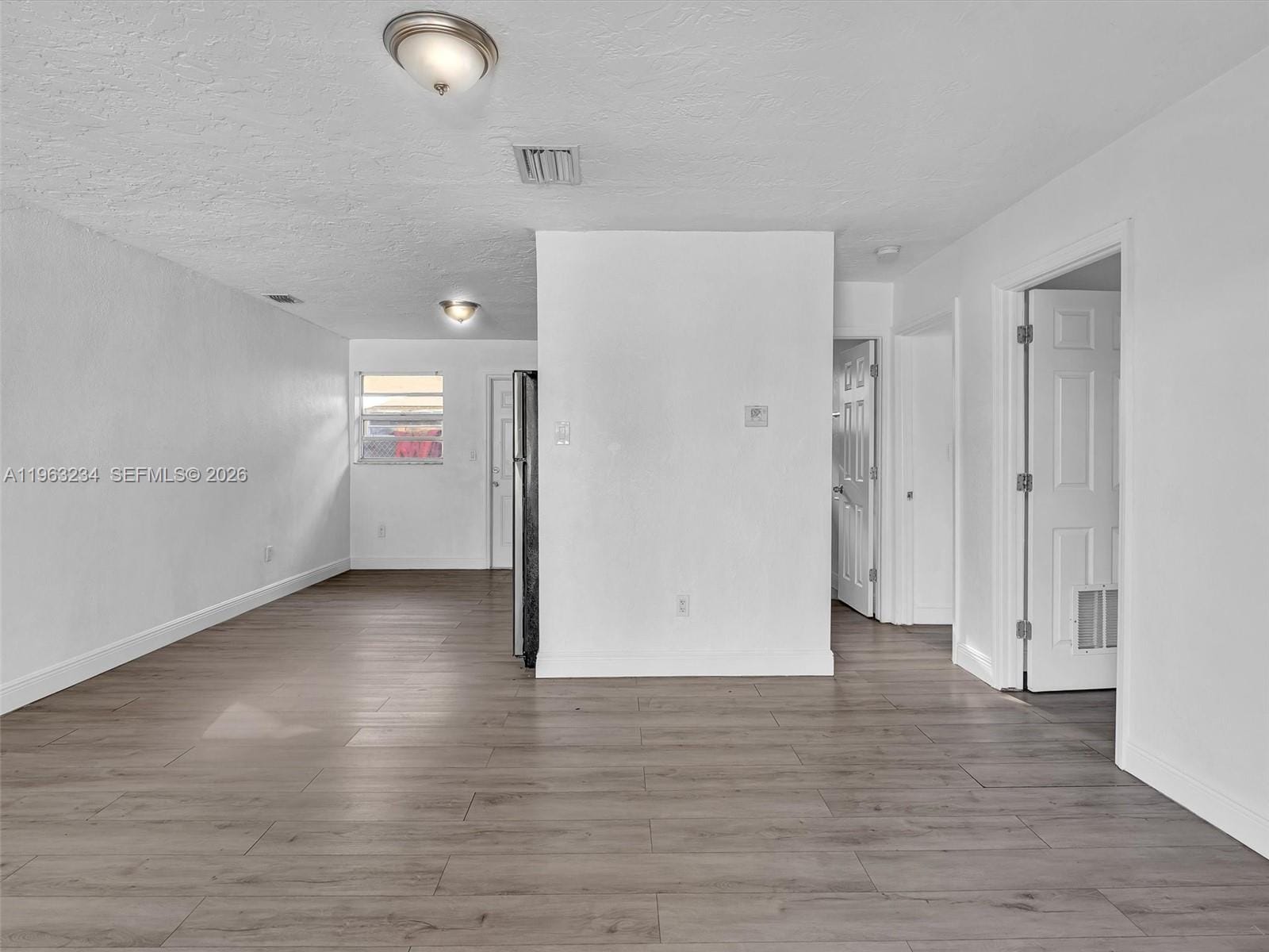 2512 NW 9th Place, Fort Lauderdale, FL 33311 photo 2