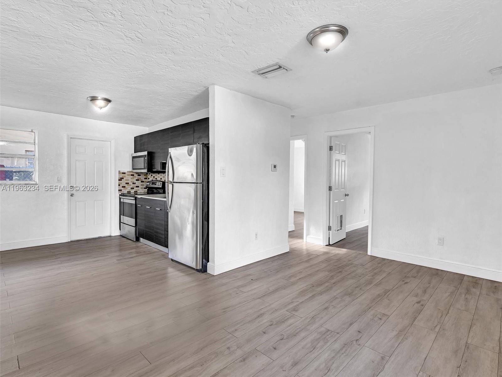 2512 NW 9th Place, Fort Lauderdale, FL 33311 photo 11