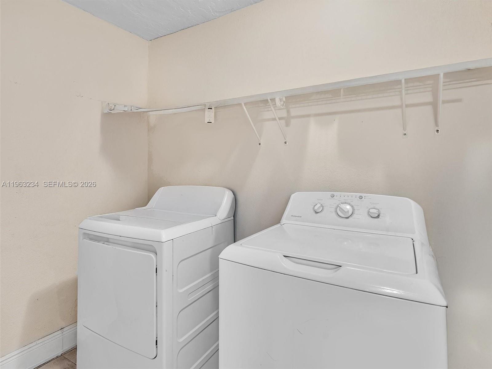 2512 NW 9th Place, Fort Lauderdale, FL 33311 photo 28