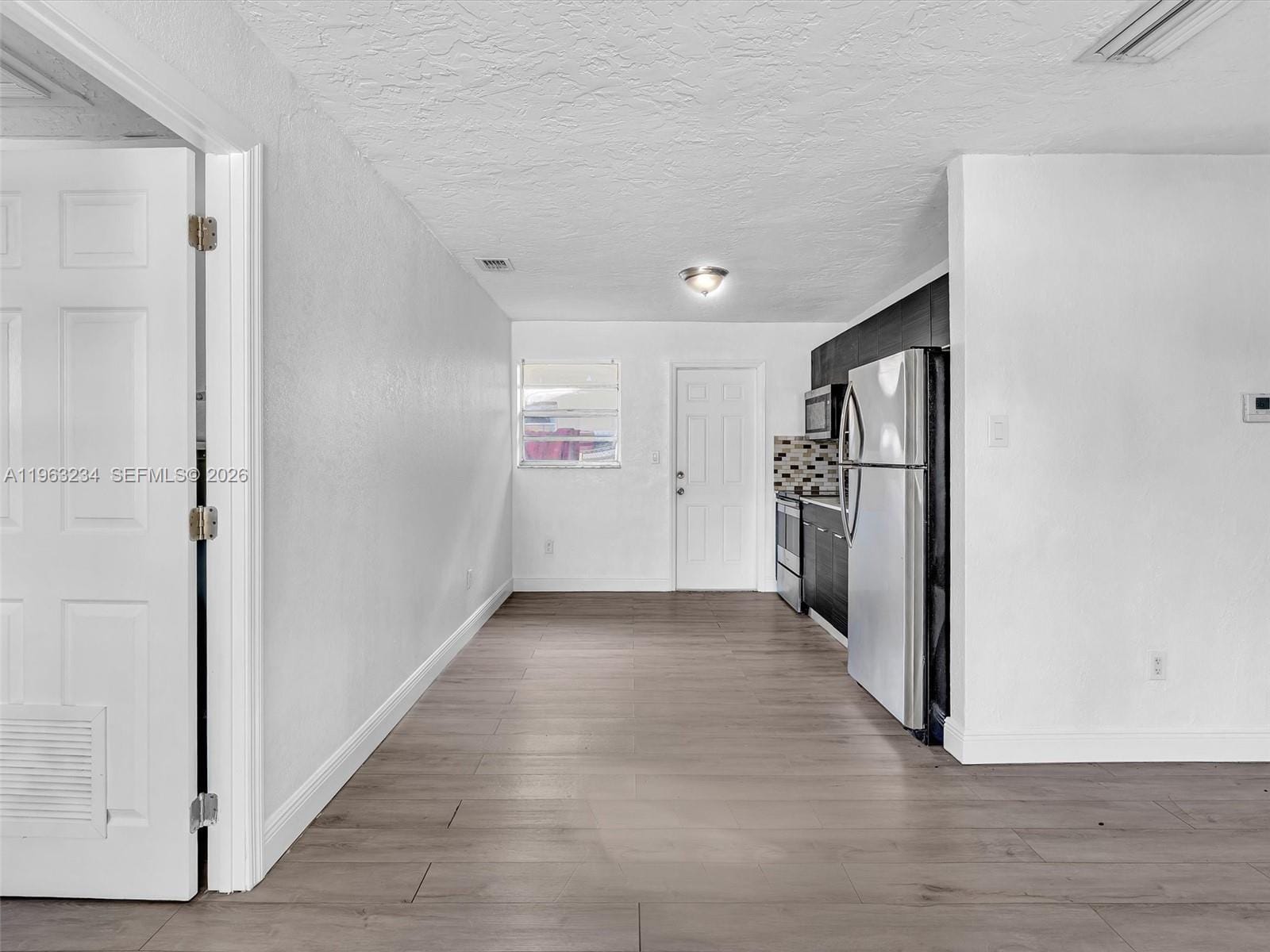 2512 NW 9th Place, Fort Lauderdale, FL 33311 photo 5
