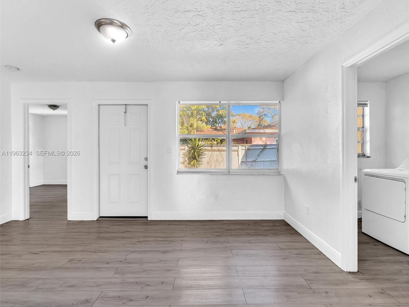 2512 NW 9th Place, Fort Lauderdale, FL 33311 photo 9