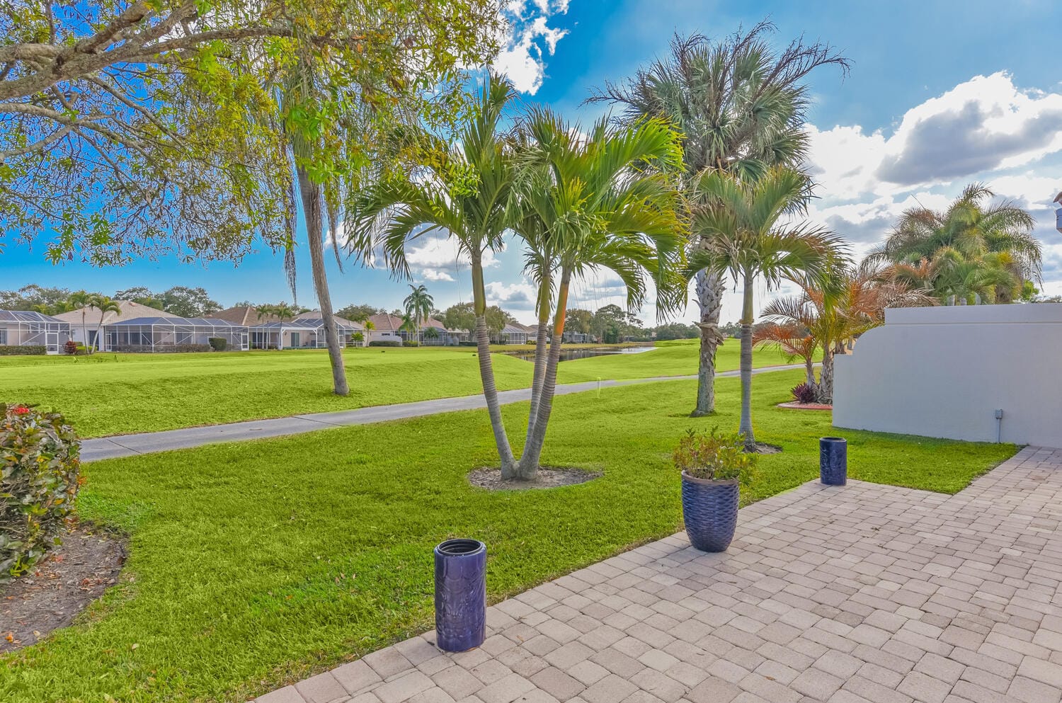 8285 SE Double Tree Drive — photo 2