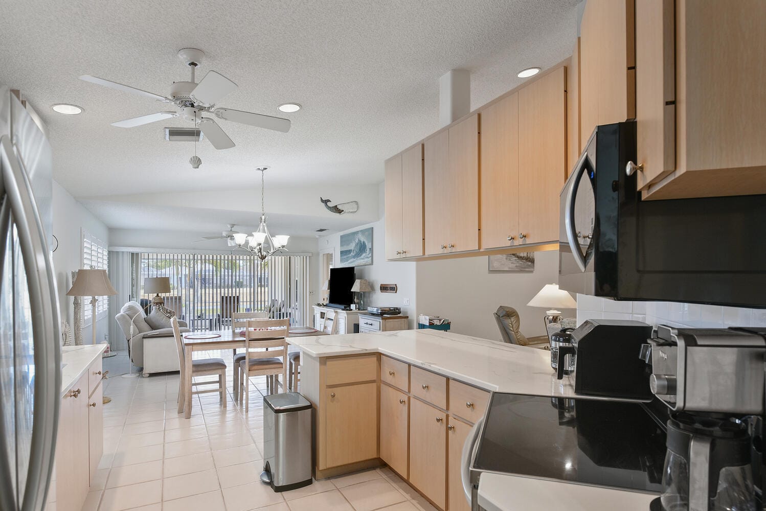 8285 SE Double Tree Drive — photo 3