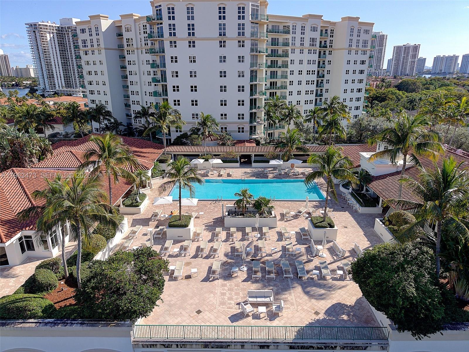 20000 E Country Club Drive 716, Aventura, FL 33180