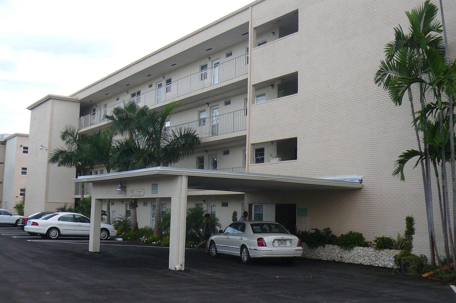 2400 NE 1st Lane 206, Boynton Beach, FL 33435, Boynton Beach