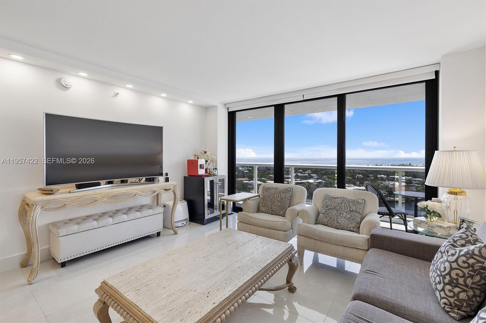 20515 E Country Club Drive 1747, Aventura, FL 33180 photo 12