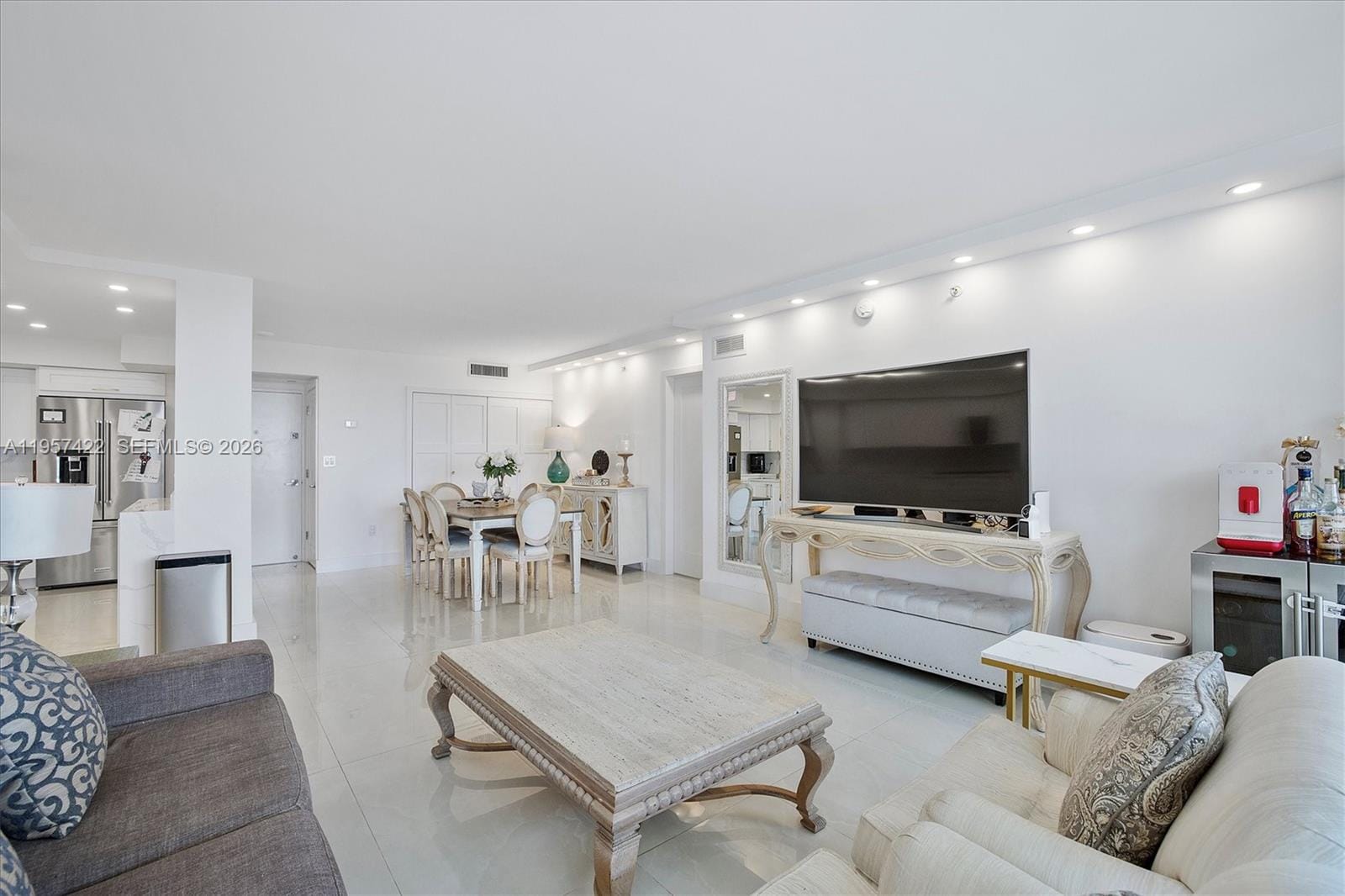 20515 E Country Club Drive 1747, Aventura, FL 33180 photo 7