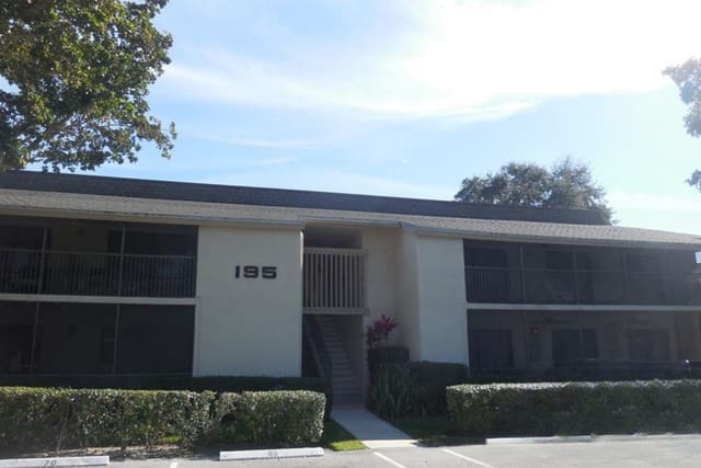 195 Deer Creek Boulevard 805, sold in Hidden Woods of Deer Creek, Deerfield Beach, FL