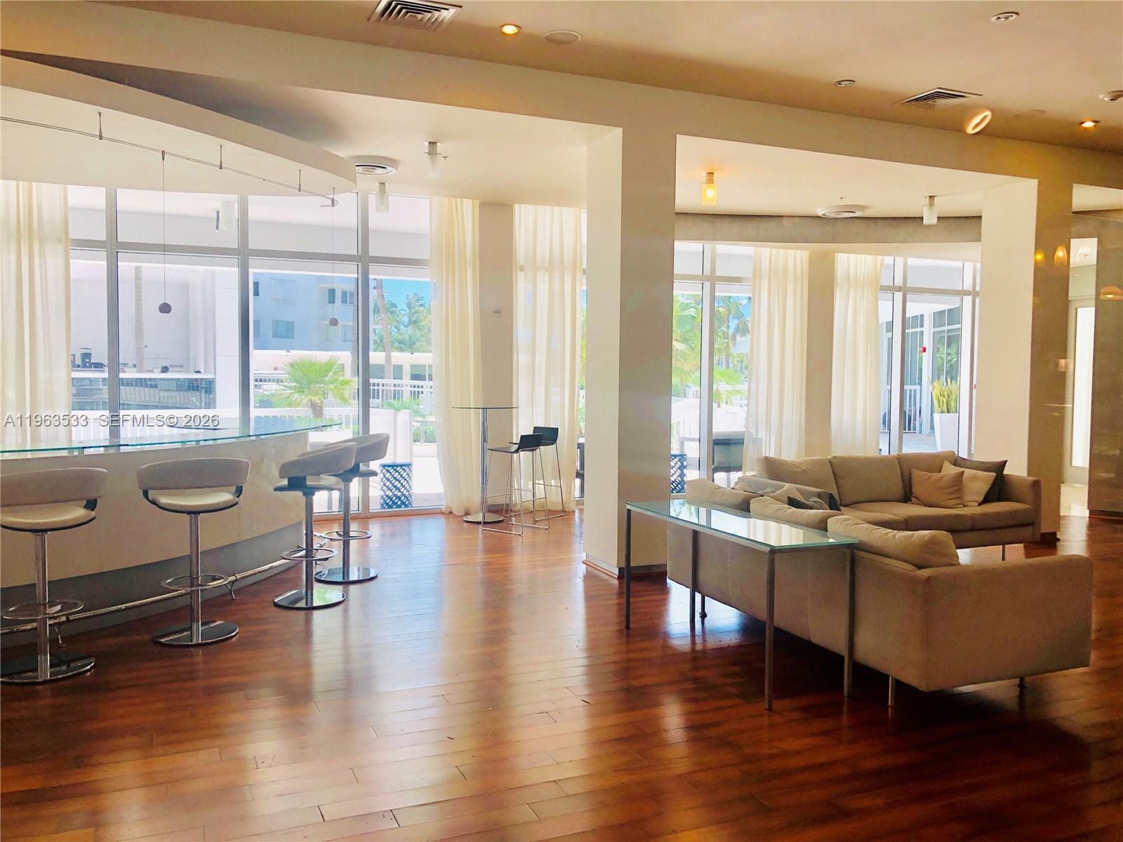 10275 Collins Avenue 427, Bal Harbour, FL 33154 photo 10