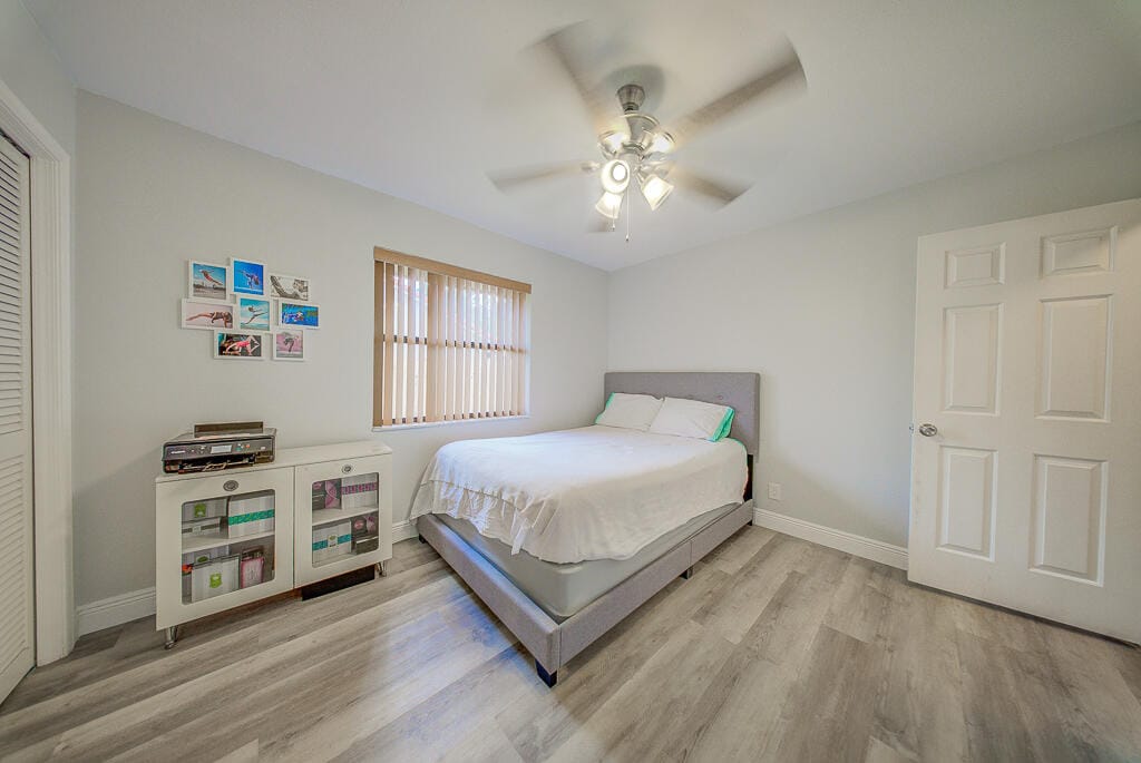 301 Knotty Wood Lane, Wellington, FL 33414 photo 19