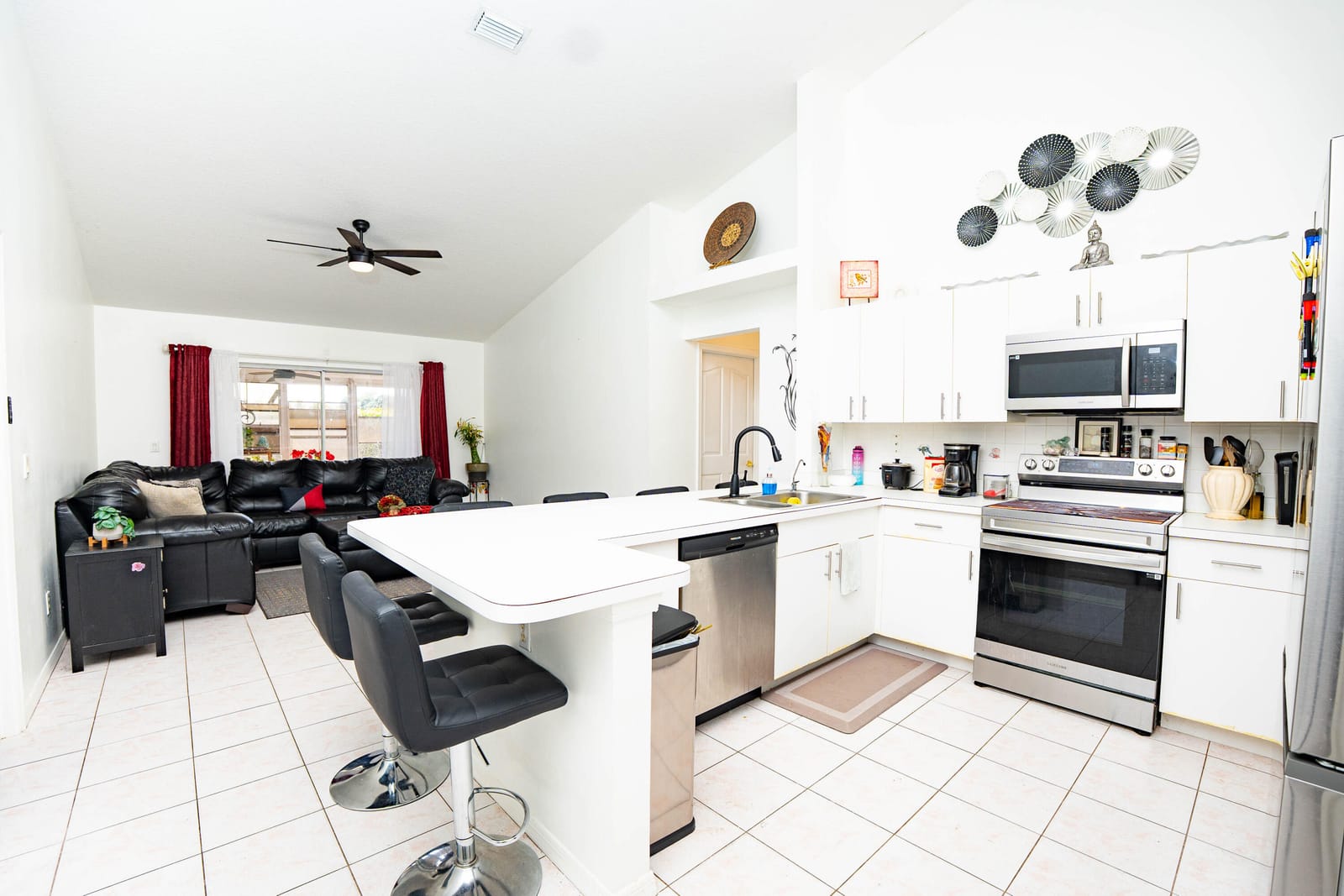 376 NW Sherry Lane, Port St. Lucie, FL 34986 photo 5
