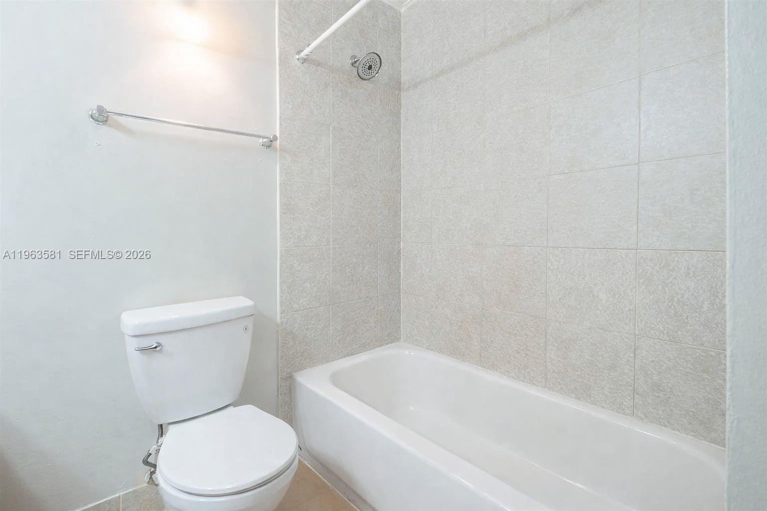 2075 NW 46th Avenue I201, Lauderhill, FL 33313 photo 3
