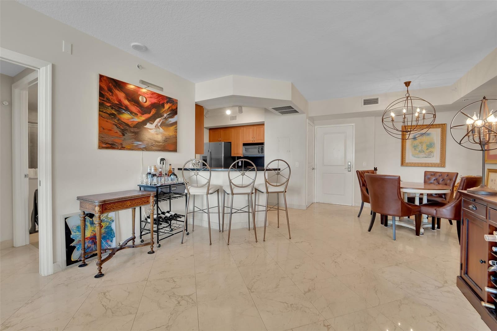 350 SE 2nd Street 850 — photo 5