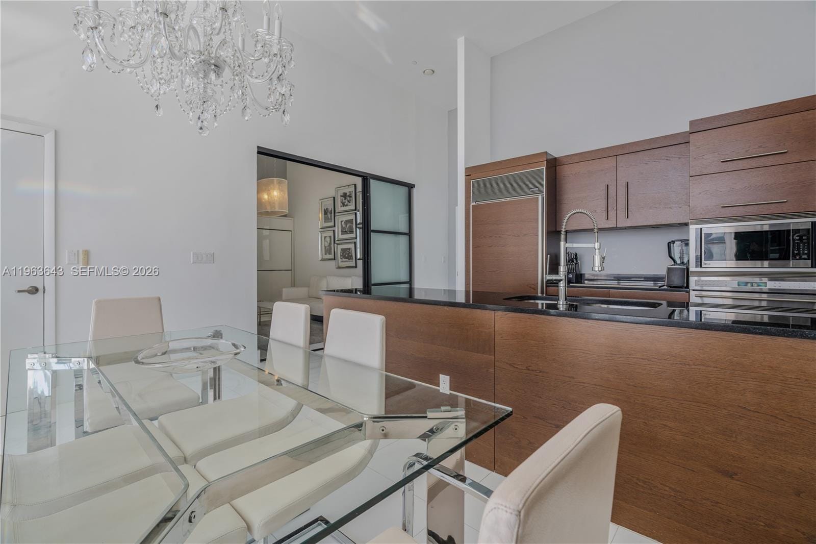 465 Brickell Avenue 2805, Miami, FL 33131 photo 3