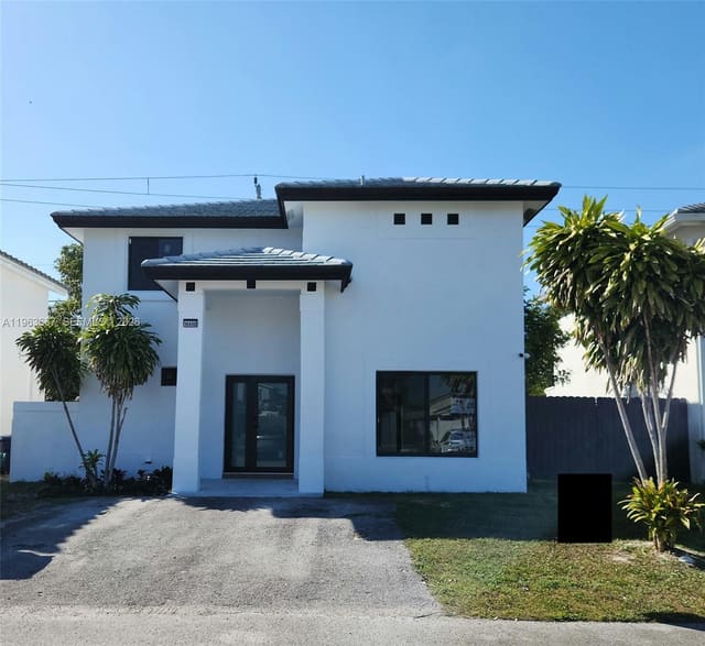 18450 NW 56th Place, sold in Monterrey 6th, Miami Gardens, FL