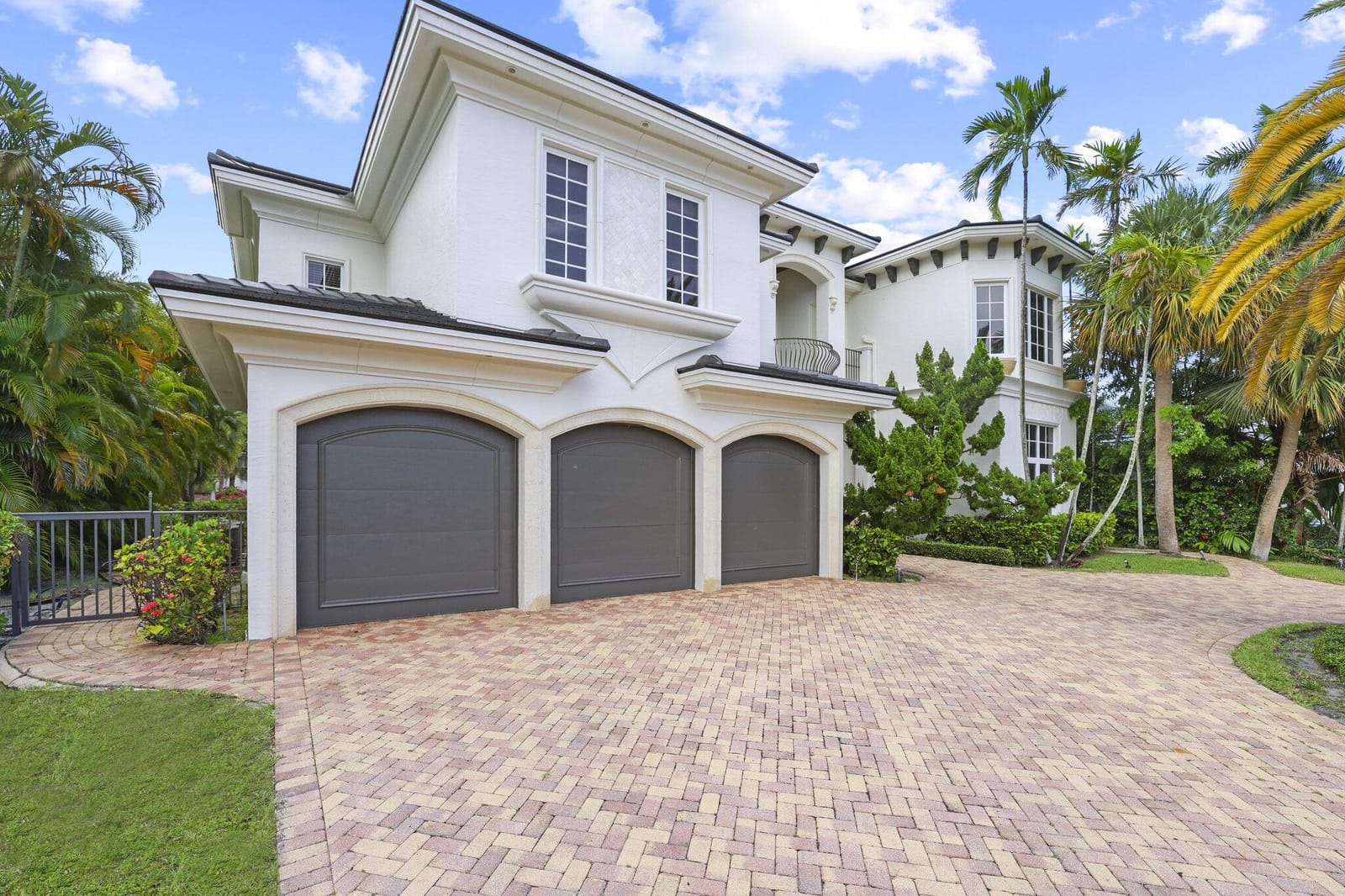 501 Golden Harbour Drive, Boca Raton, FL 33432 photo 4
