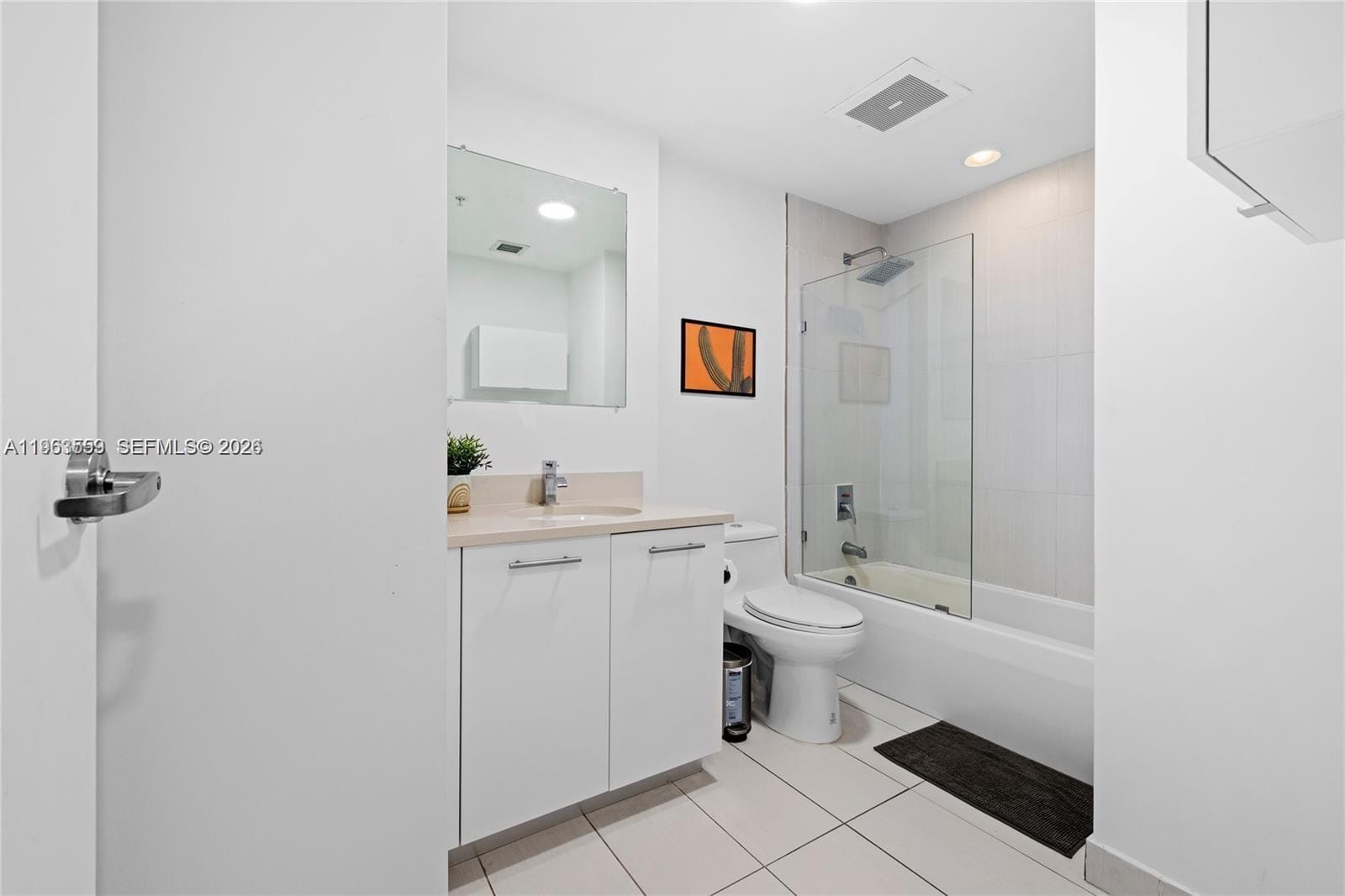 3250 NE 1st Avenue 1113 — photo 11