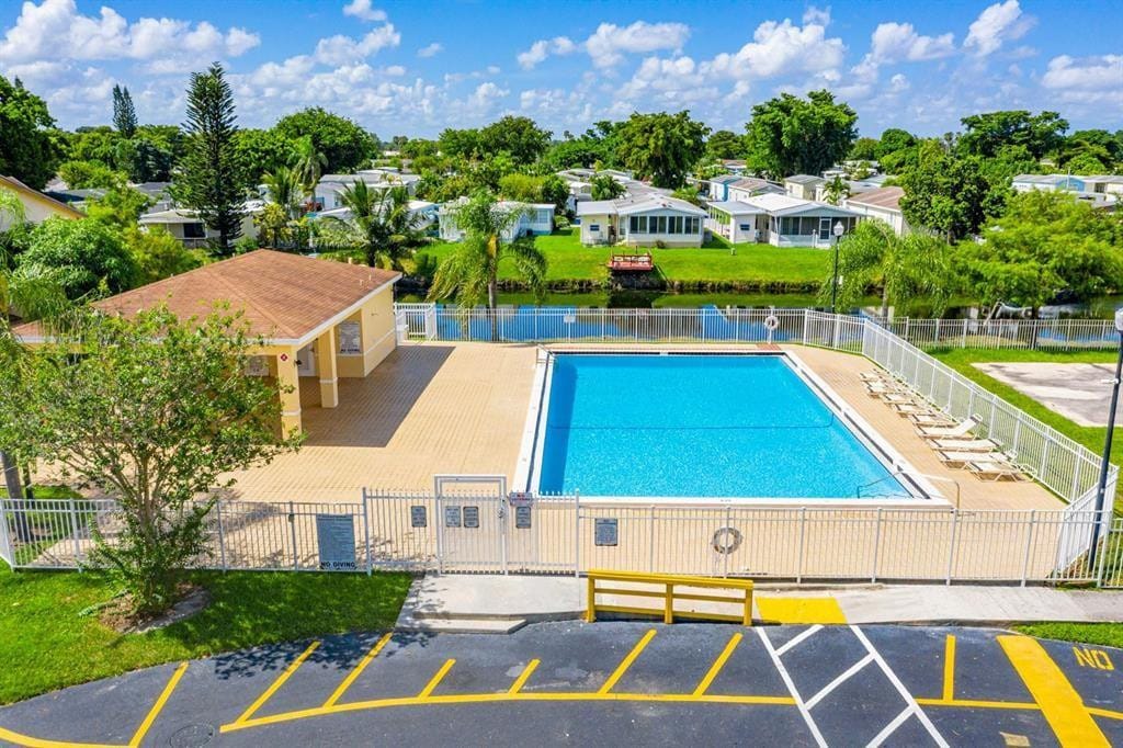 6631 Winfield Boulevard 2-6, Margate, FL 33063 photo 15