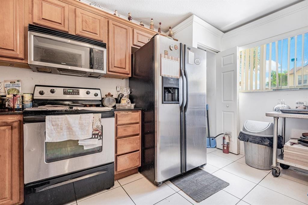 6631 Winfield Boulevard 2-6 — photo 9