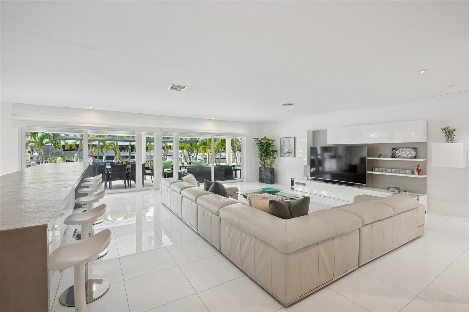 2540 Mercedes Drive, Fort Lauderdale, FL 33316 photo 14