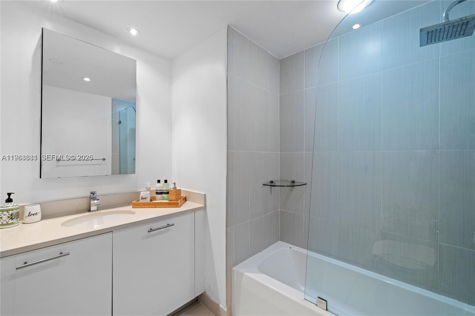 3250 NE 1st Avenue 515, Miami, FL 33137 photo 14