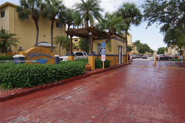 14921 SW 82nd Terrace 3201, sold in Waterview Condo, Miami, FL